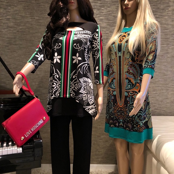 Women Clothing - Picture 3 of 4